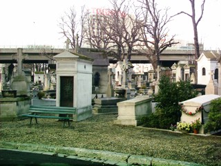 photo of Batignolles Cemetery