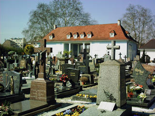 photo of St Urbain's Church burial ground
