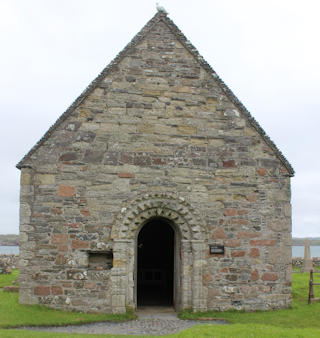 photo of St Orans Chapel's burial ground
