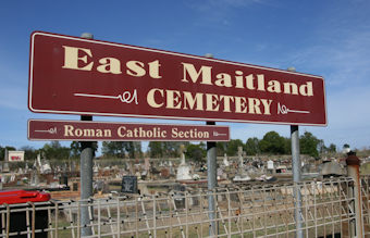 photo of Municipal (Catholic section) Cemetery