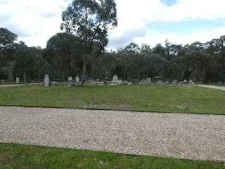 photo of Tyaak Cemetery
