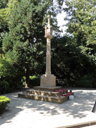 photo of War Memorial's 