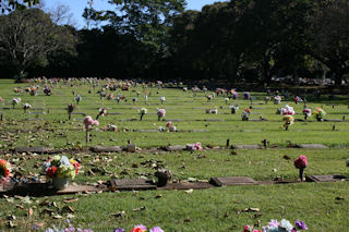 photo of Lawn 3 Cemetery