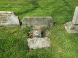 image of grave number 833095