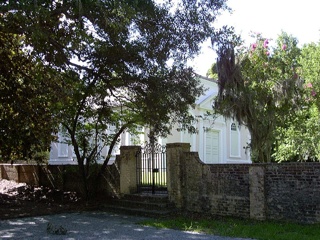 photo of St James' Church burial ground