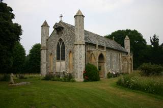 photo of St Margaret's Church burial ground