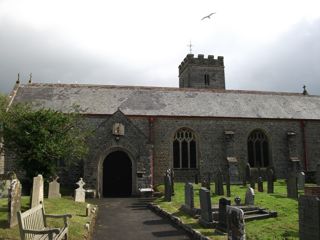 photo of St Peter (interior)'s monuments