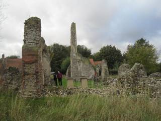 photo of St Margaret's Church burial ground