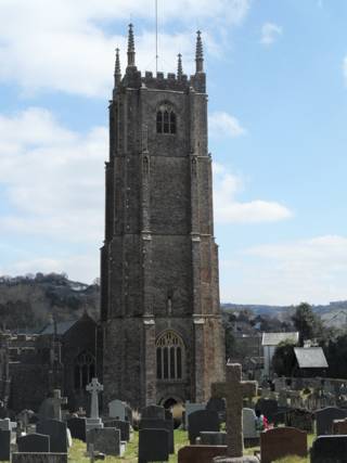 photo of St Peter ad Vincula's Church burial ground