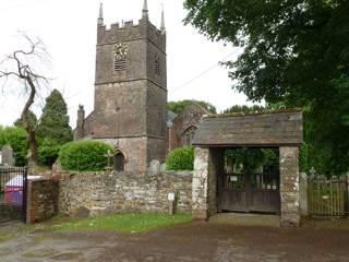 photo of St Thomas of Canterbury's Church burial ground