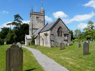 photo of St Margaret's Church burial ground