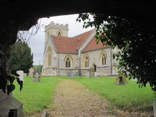 photo of St Andrew's Church burial ground