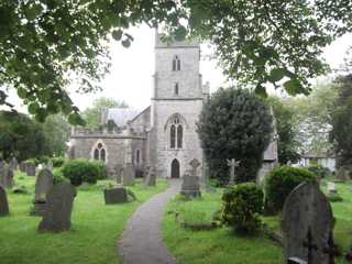 photo of Holy Trinity (Military Graves) Cemetery