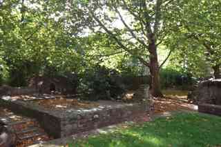 photo of St Mary le Port's Church burial ground