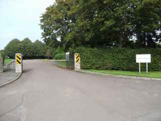 photo of Mayshill Cemetery