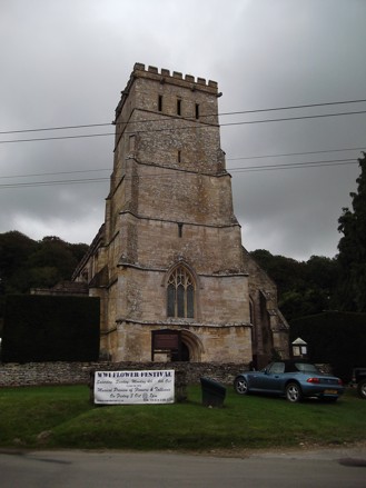 photo of St Mary the Virgin's Church burial ground