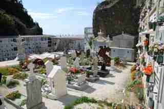 photo of Town Cemetery