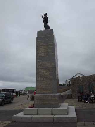 photo of War Memorial