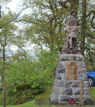 photo of War Memorial