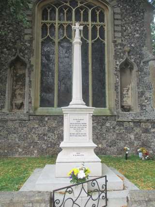 photo of War Memorial