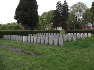 photo of Civilian War Grave section Cemetery