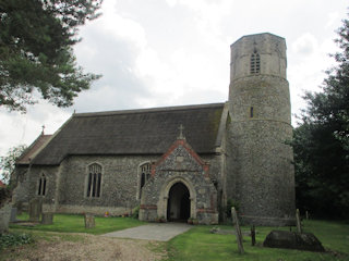 photo of St Peter War Memorial