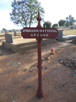 photo of Memorial Park Cemetery