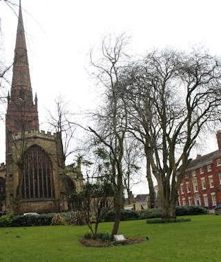 photo of Coventry Cathedral Unity Lawn