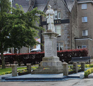 photo of War Memorial