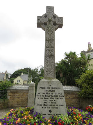 photo of War Memorial