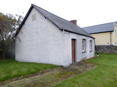 photo of Old Baptist Chapel's burial ground