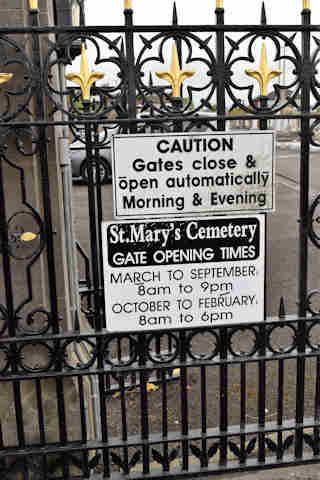 photo of St Mary's Church burial ground