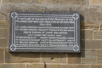 photo of St Leonard (War Memorial)