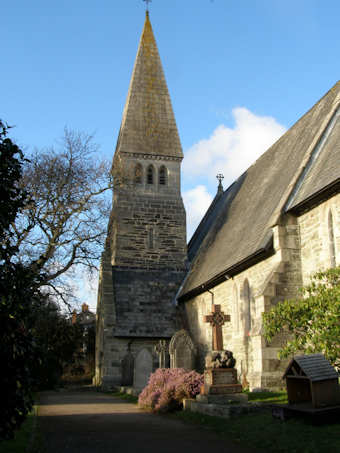 photo of St John and St Petroc's Church burial ground