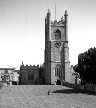 photo of St Mary's Church burial ground