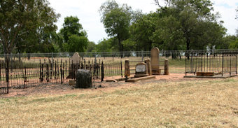 photo of Public Cemetery