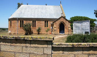 photo of St Columba of Iona's Church burial ground