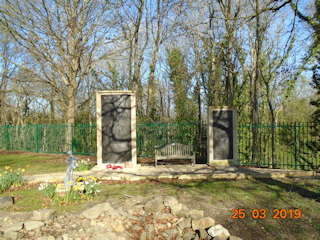 photo of Frys War Memorial