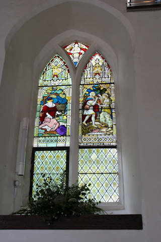 photo of St Peter and St Paul (interior)'s monuments