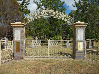 photo of War Memorials (WW1)