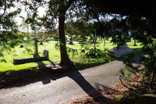 photo of Bath Road (part 2) Cemetery