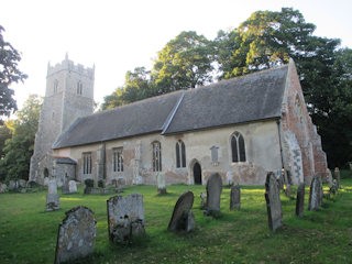 photo of St Peter (interior)'s monuments