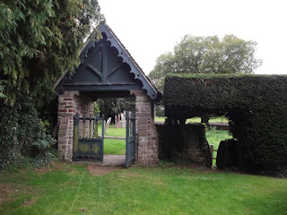 photo of St Mary the Virgin's Church burial ground