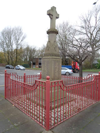 photo of Dukinfield Hall War Memorial