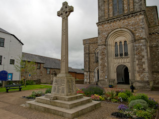 photo of War Memorial