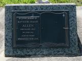 Mt Gravatt (Lawn 17)