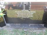 image of grave number 619702