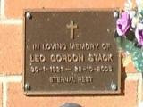 image of grave number 585460