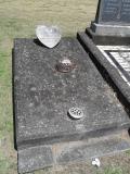 image of grave number 307599