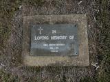 image of grave number 811626